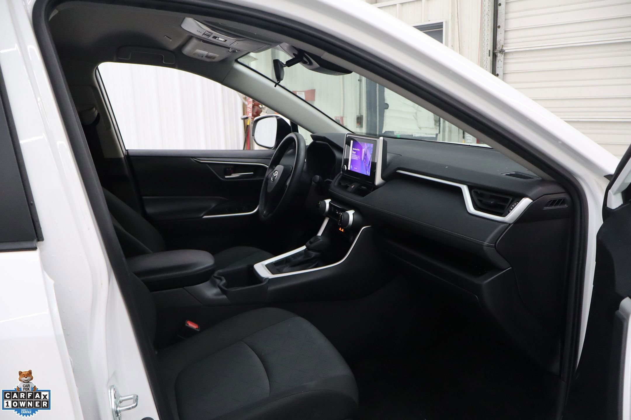 Used 2024 Toyota RAV4 XLE image 26