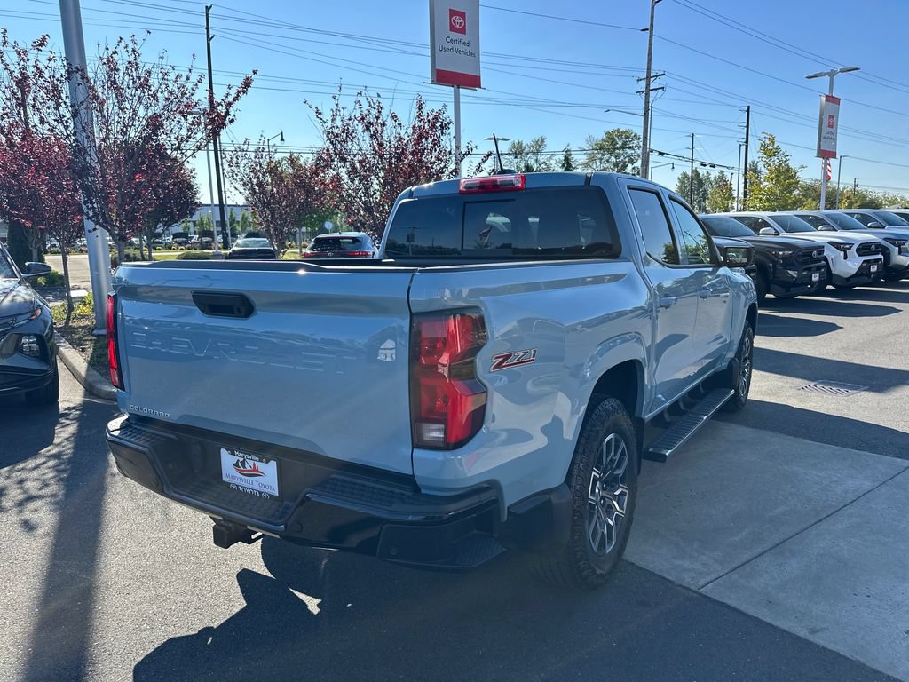 Used 2025 Chevrolet Colorado Z71 w/ Z71 Convenience Package 2 AWD/4WD image 5