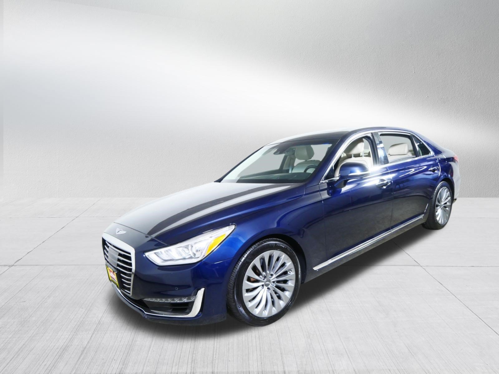 Used 2018 Genesis G90 3.3T Premium AWD/4WD image 3