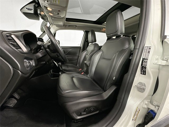 Used 2021 Jeep Renegade Limited w/ Sun & Sound Group image 4