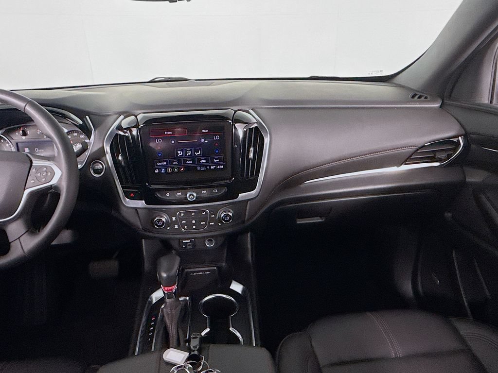 Used 2023 Chevrolet Traverse RS AWD/4WD image 12