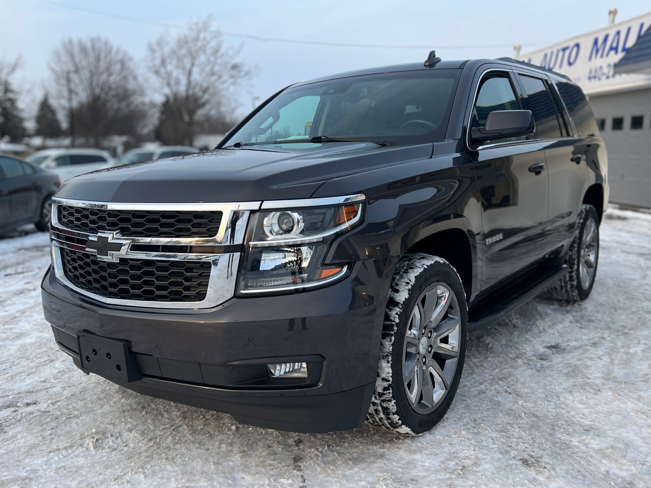 Used 2017 Chevrolet Tahoe LT image 2