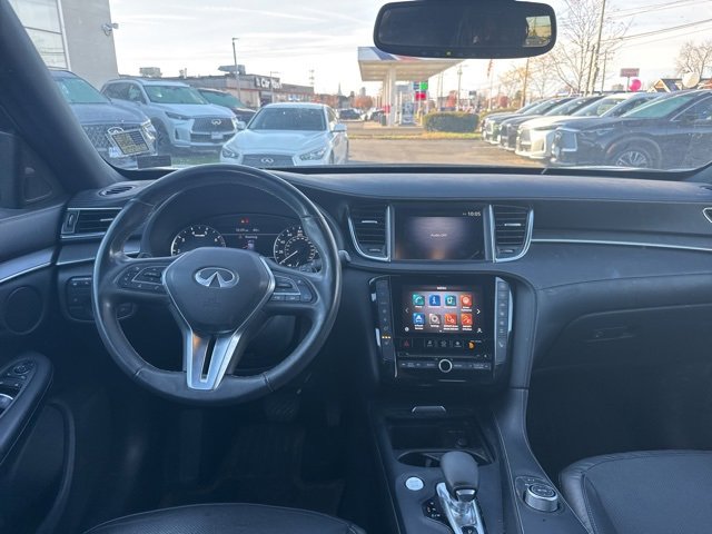 Certified 2022 INFINITI QX50 Luxe w/ Appearance Package image 13