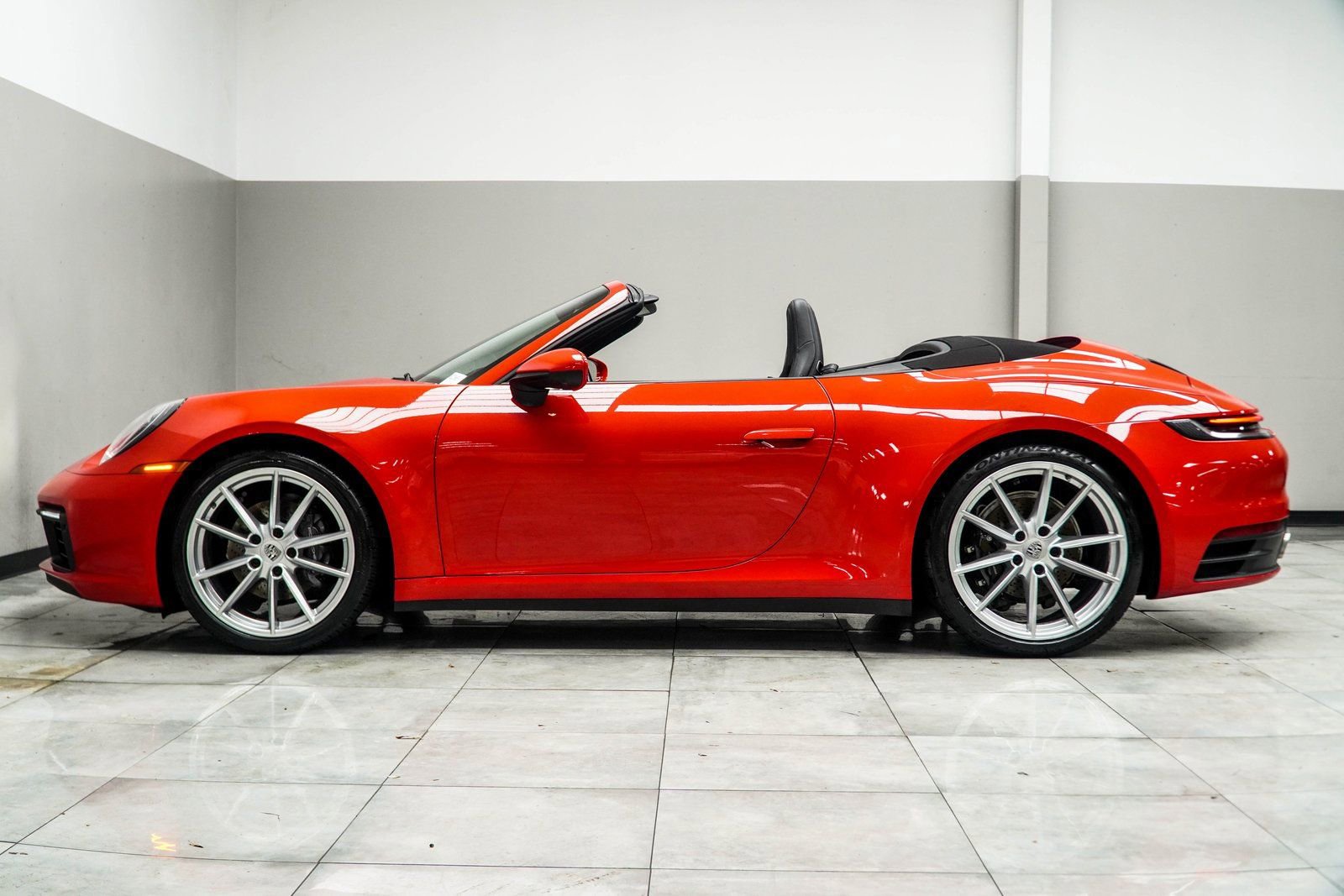 Used 2022 Porsche 911 Carrera w/ Premium Package image 13
