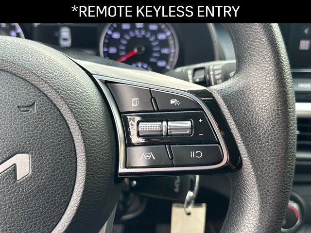 Used 2023 Kia Forte LXS w/ LXS Technology Package image 7