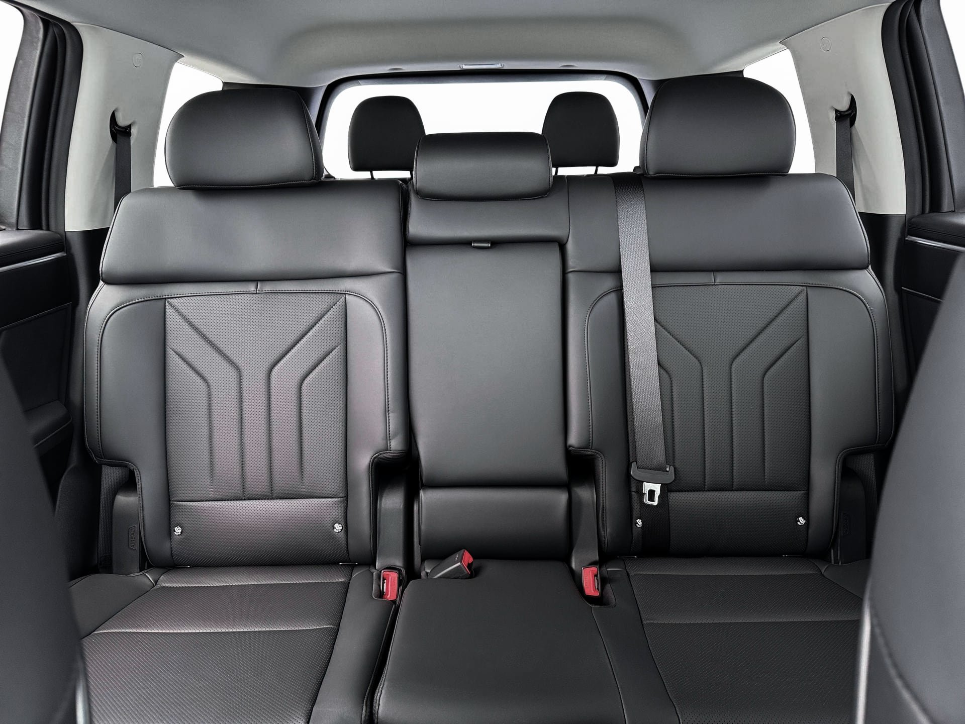 New 2026 Hyundai Santa Fe SEL FWD image 16