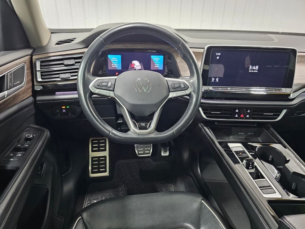 Used 2024 Volkswagen Atlas SEL Premium R-Line AWD/4WD image 15