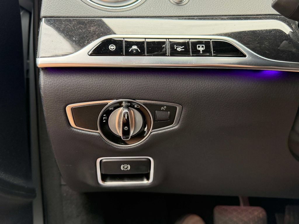 Used 2019 Mercedes-Benz S 560 4MATIC Sedan image 33