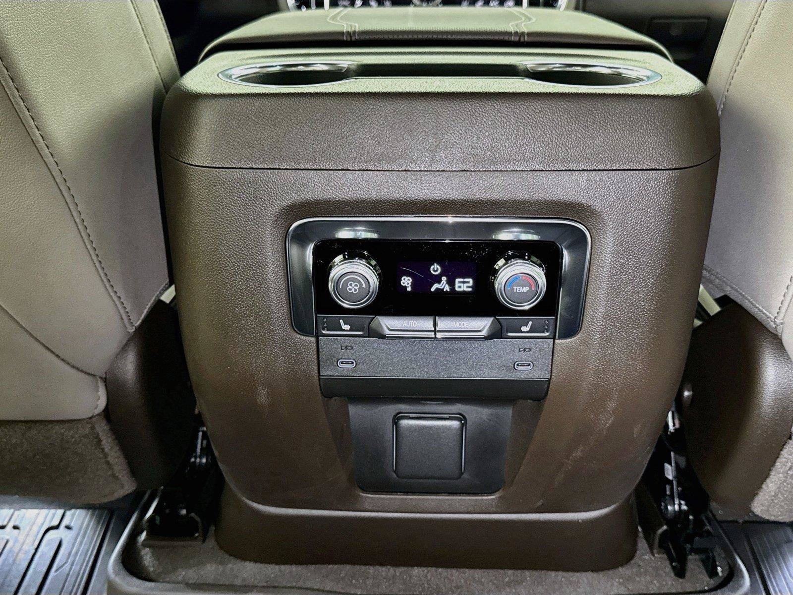 New 2027 GMC Yukon XL Elevation w/ LPO, Floor Liner Package AWD/4WD image 14
