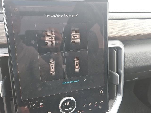 Used 2025 GMC Acadia Denali w/ Super Cruise Package FWD image 36
