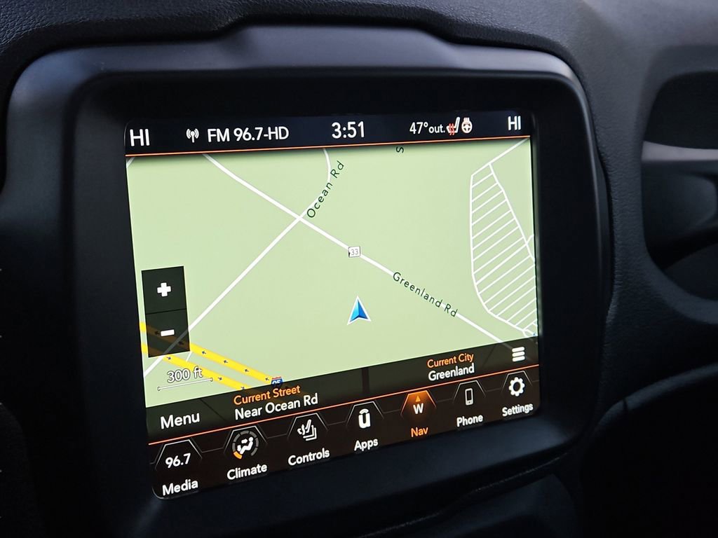 Used 2021 Jeep Renegade Limited w/ Sun & Sound Group image 17