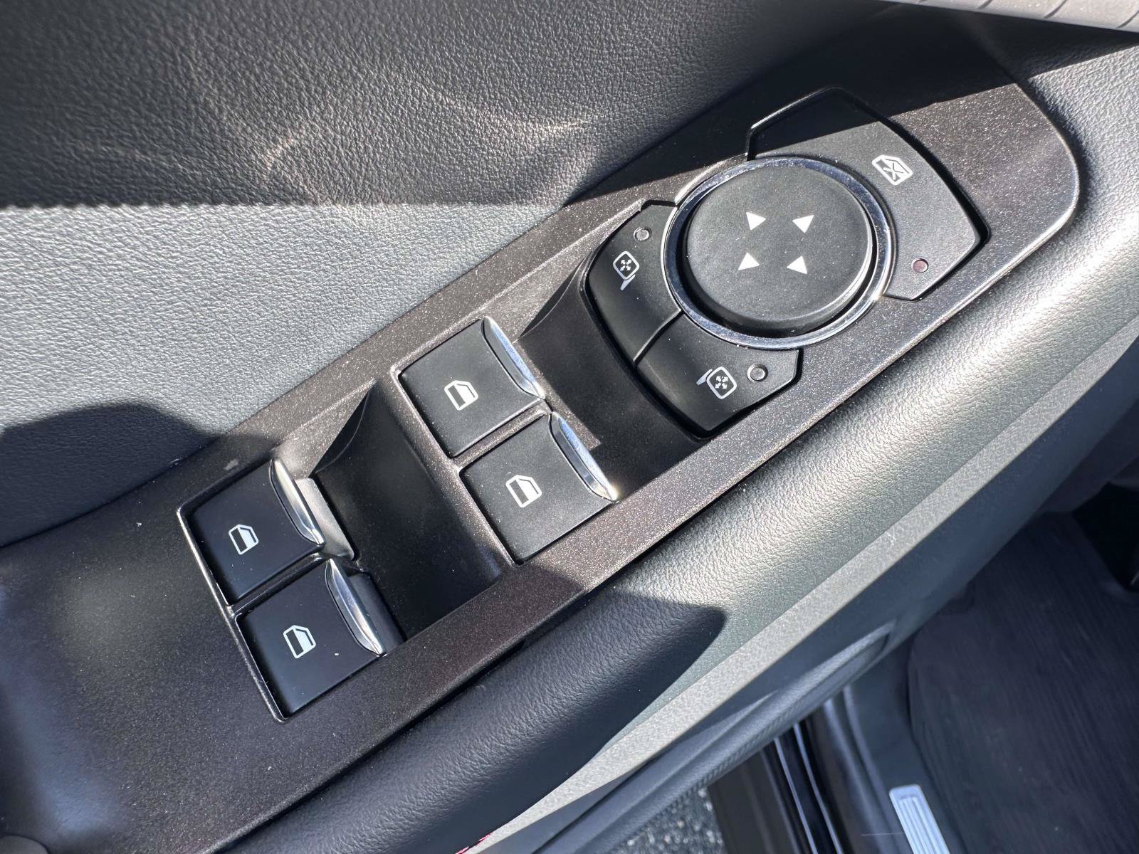 Used 2026 Ford Explorer ST-Line AWD/4WD image 10