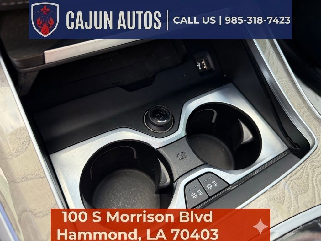 Used 2021 BMW X5 M w/ Executive Package image 27