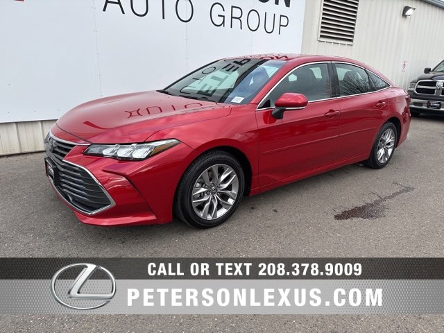 Used 2022 Toyota Avalon XLE image 7