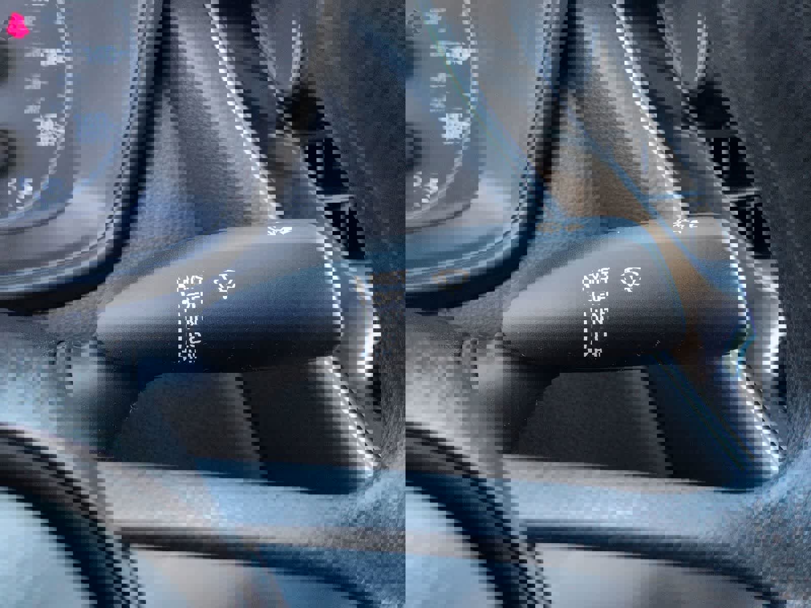 Used 2024 Toyota Corolla LE image 27