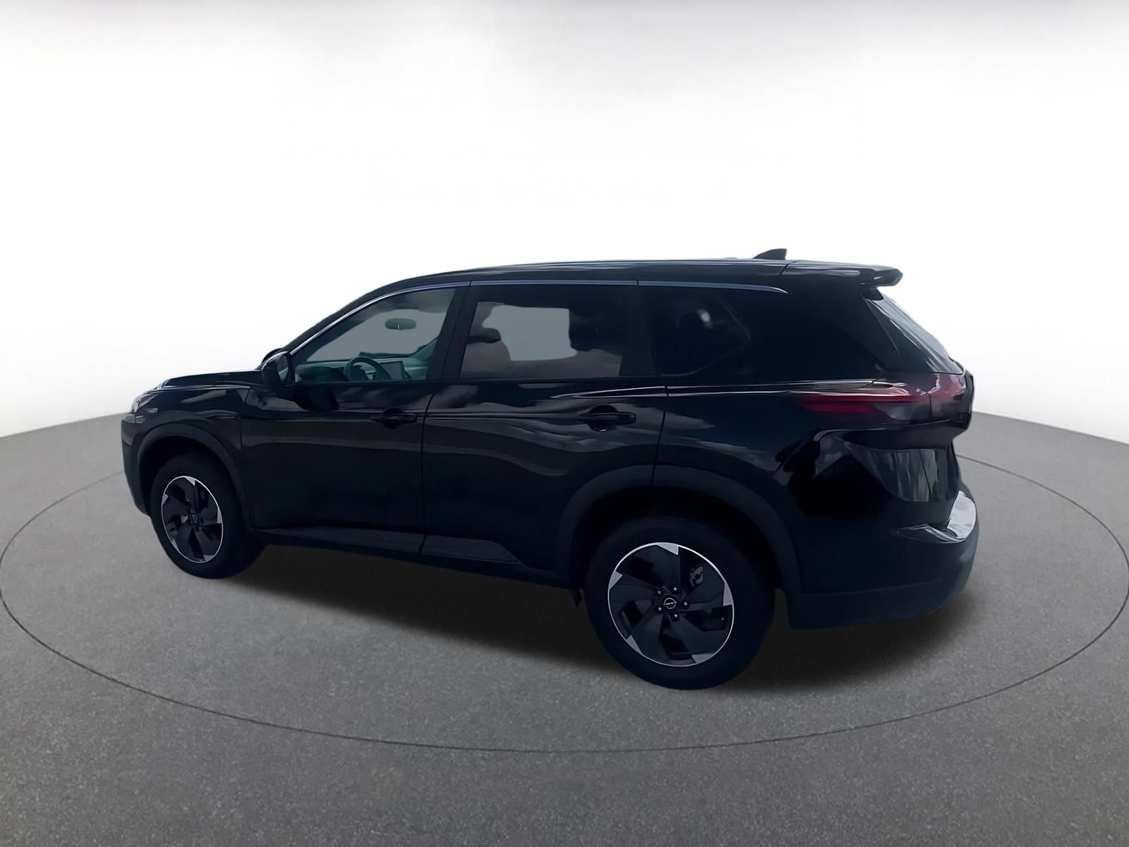Used 2024 Nissan Rogue SV FWD image 10
