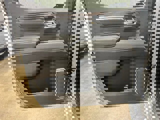 New 2026 GMC Sierra 1500 SLT w/ SLT Premium Package image 13