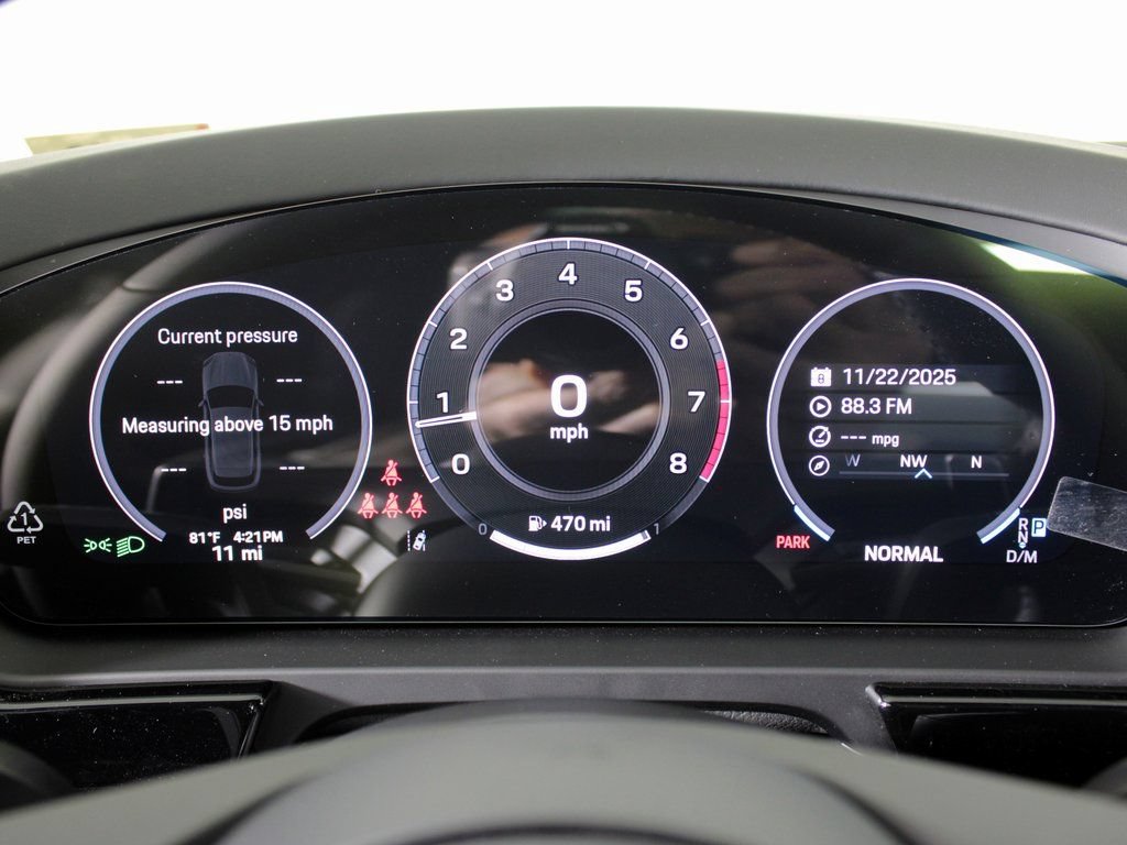 Certified 2026 Porsche Cayenne AWD/4WD image 23