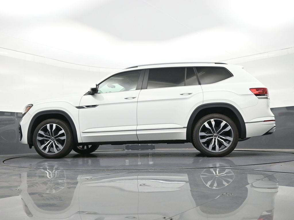 Used 2021 Volkswagen Atlas SEL R-Line FWD image 25