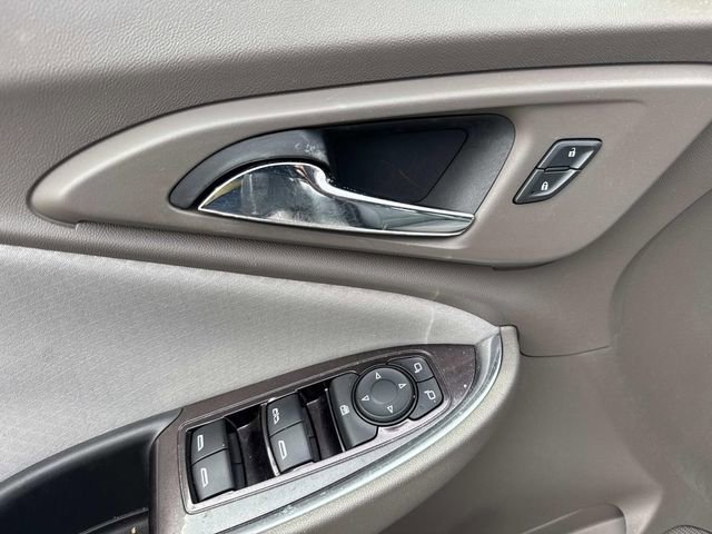 Used 2020 Chevrolet Malibu LT image 26