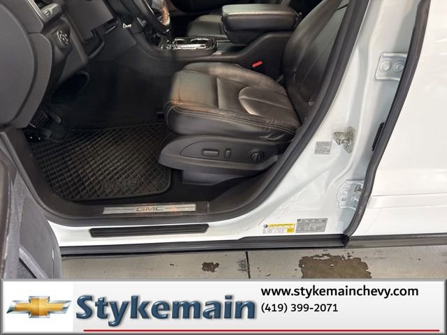 Used 2017 GMC Acadia Limited SLT image 39