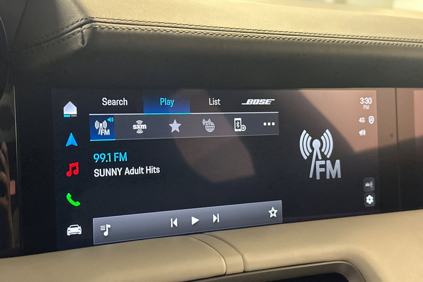 New 2025 Porsche Taycan 4S image 19