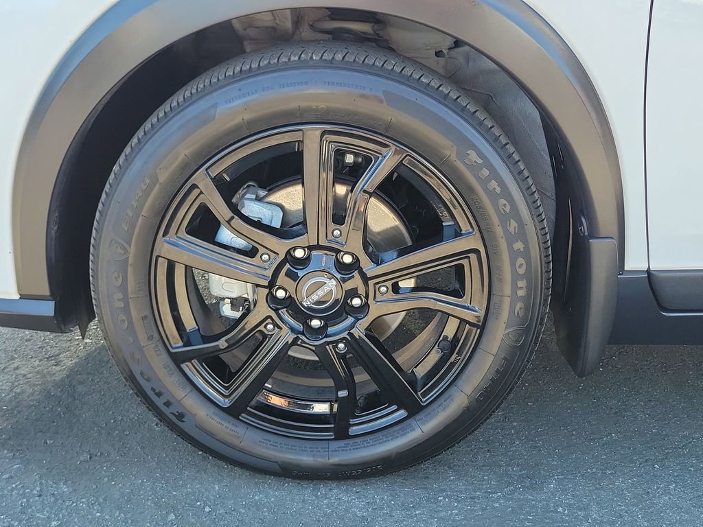 Used 2023 Nissan Kicks SV FWD image 30