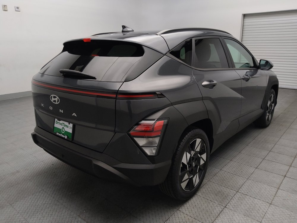 Used 2024 Hyundai Kona SEL FWD image 9