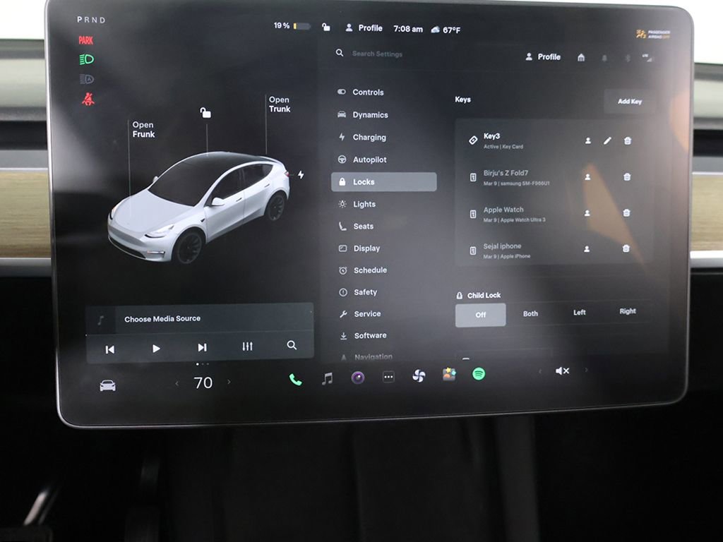 Used 2021 Tesla Model Y Long Range image 46