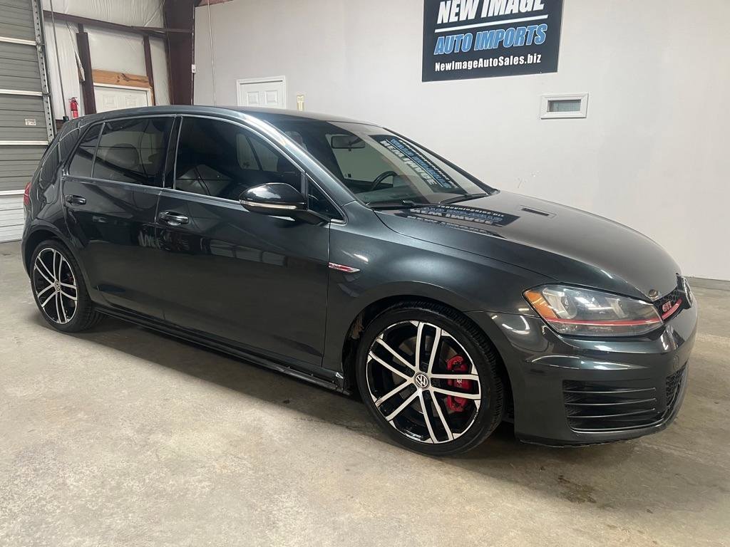 Used 2017 Volkswagen GTI S image 4