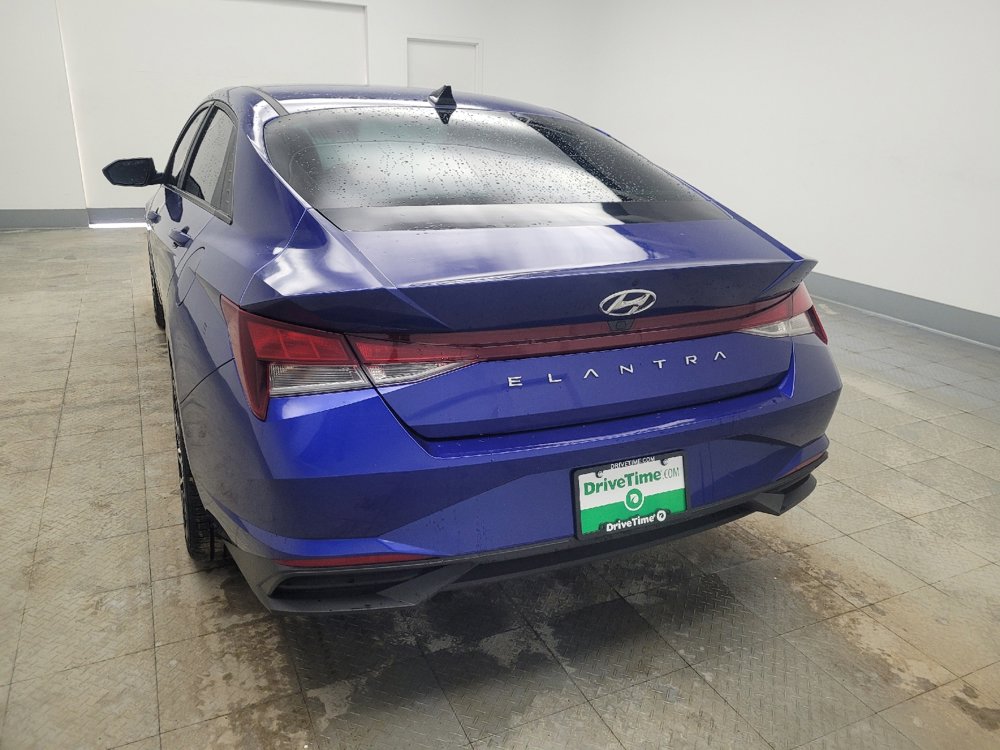 Used 2023 Hyundai Elantra SEL w/ Convenience Package image 6