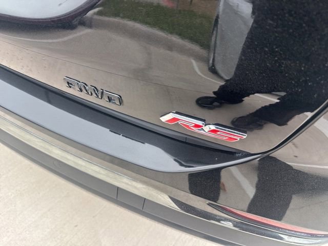 Used 2023 Chevrolet Equinox RS image 4