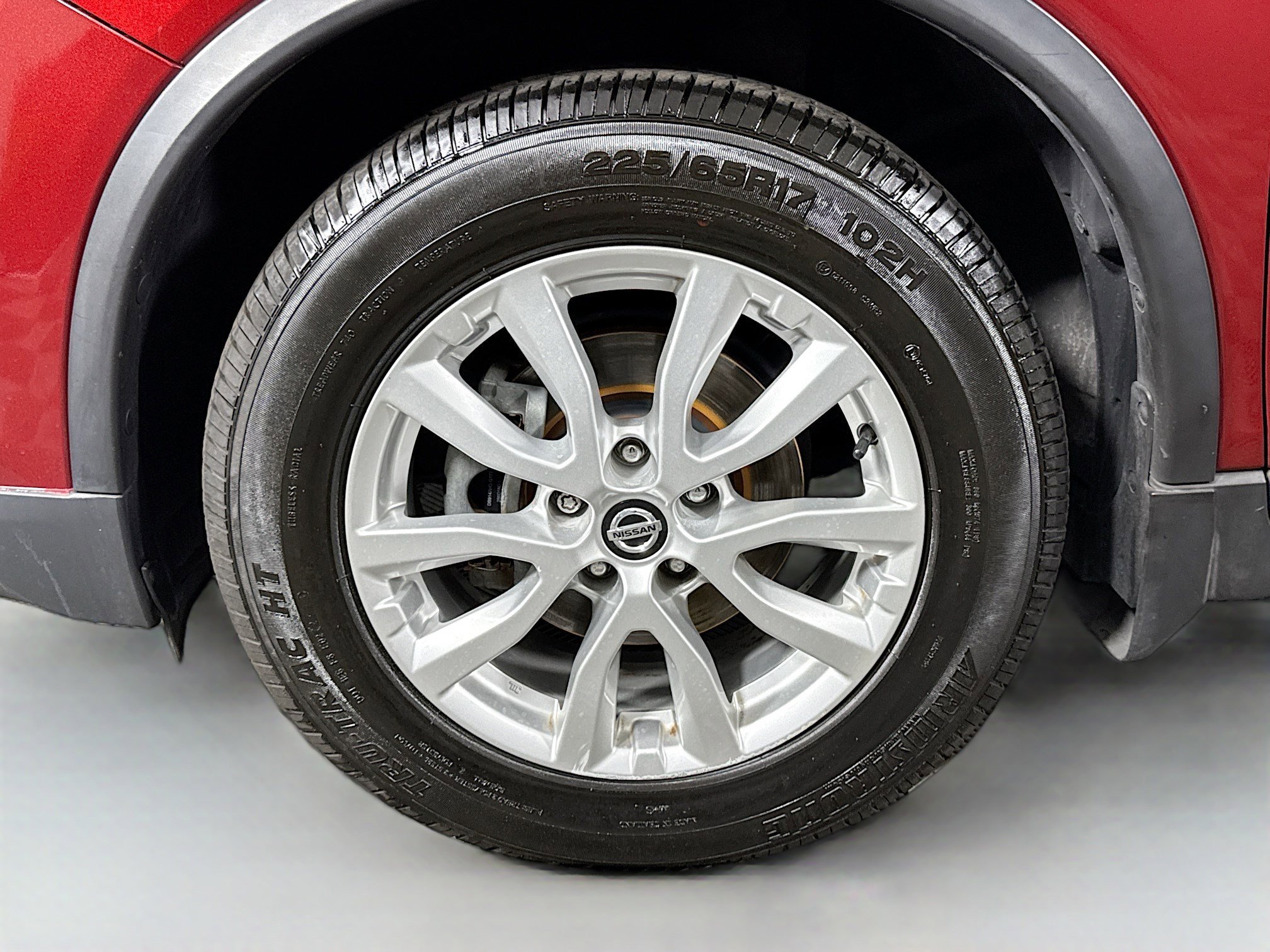 Used 2020 Nissan Rogue SV FWD image 38
