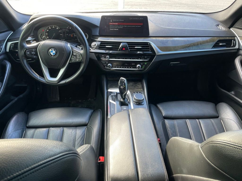 Used 2018 BMW 530i w/ Premium Package image 11