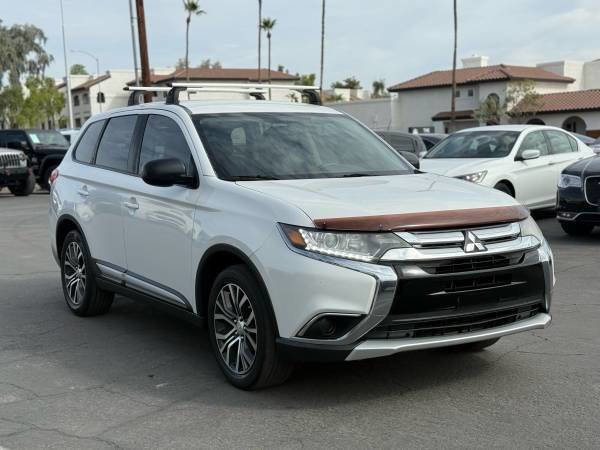 Used 2017 Mitsubishi Outlander ES