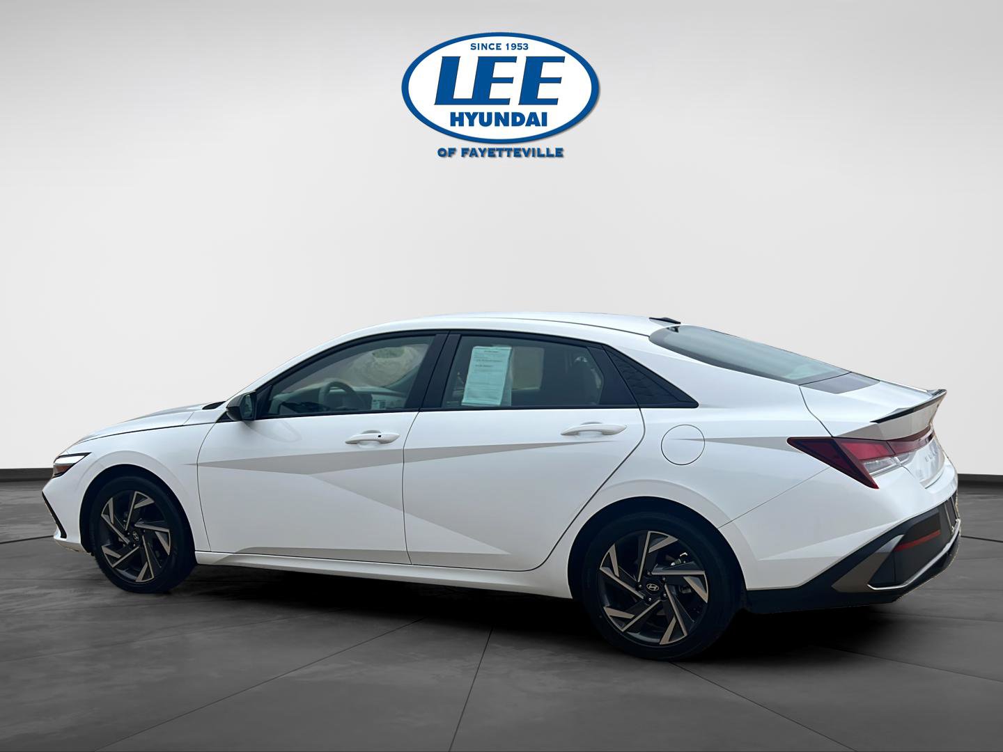Certified 2025 Hyundai Elantra Sport image 4