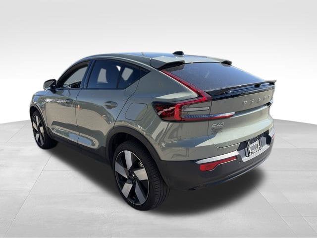 Used 2023 Volvo C40 P8 Recharge Plus w/ Climate Package AWD/4WD image 4