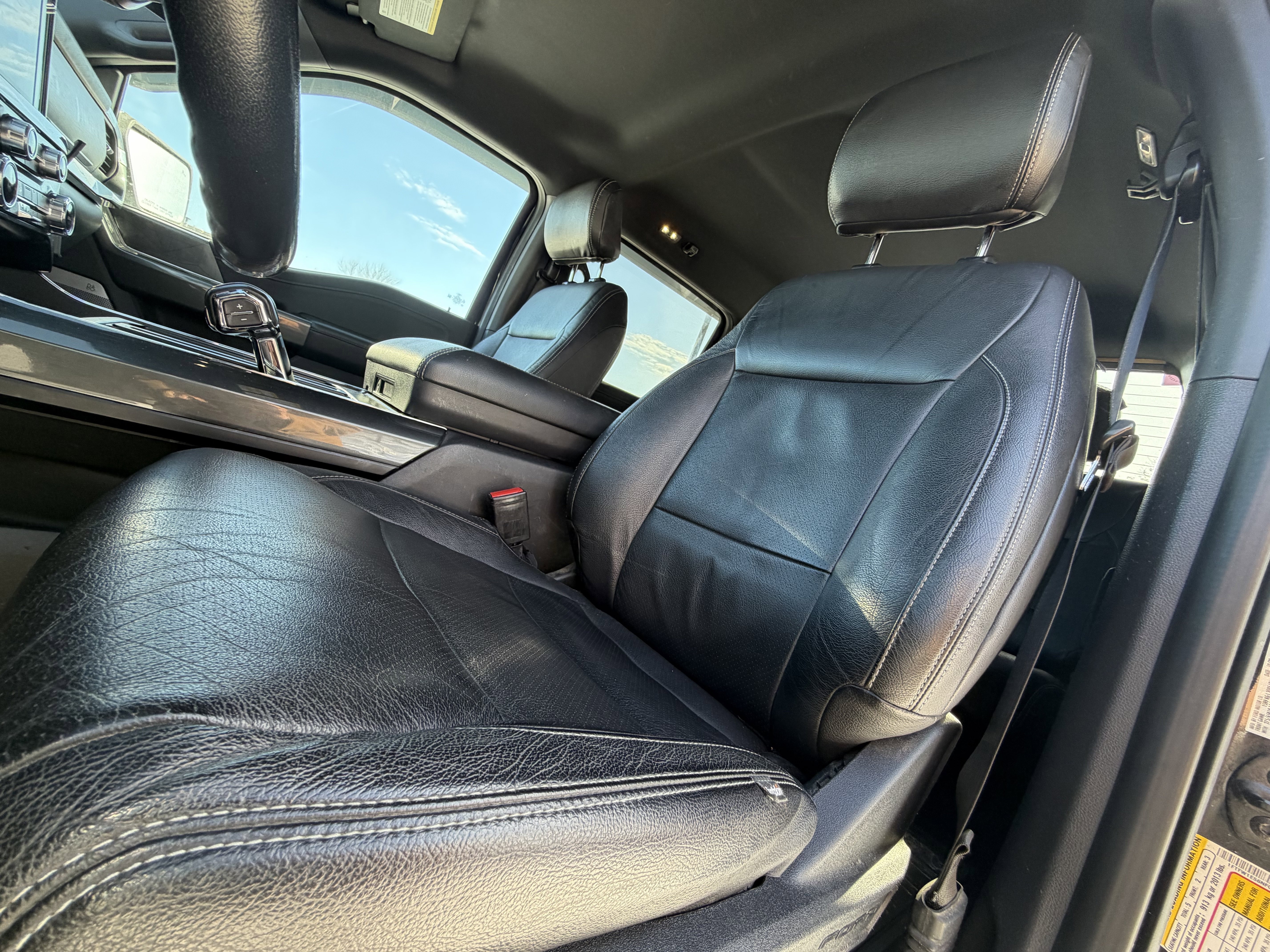 Used 2022 Ford F150 XLT w/ Equipment Group 302A High image 27