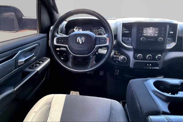 Used 2022 RAM 1500 Big Horn AWD/4WD image 5