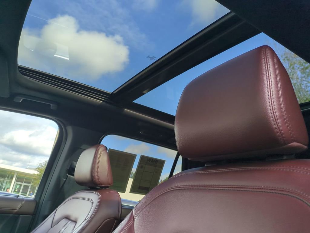 Used 2024 Ford Expedition Limited image 20