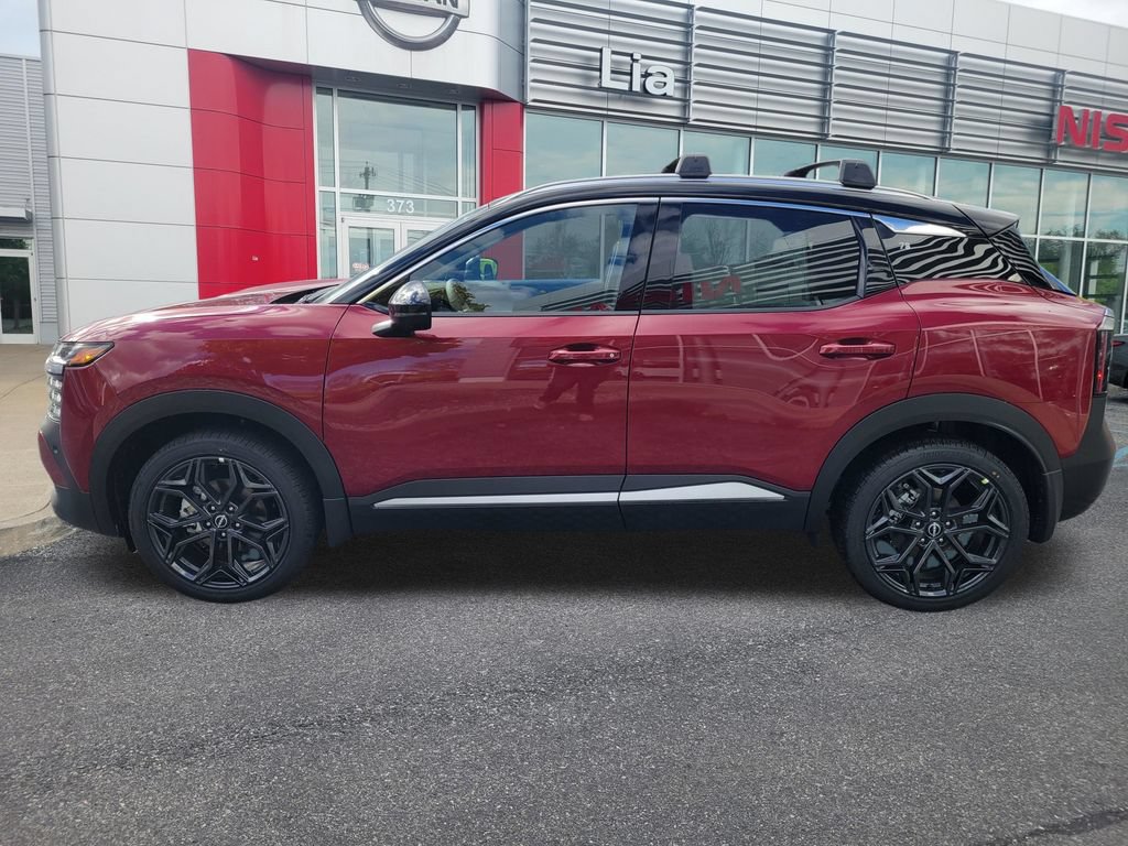 New 2026 Nissan Kicks SR w/ Cold Weather Package AWD/4WD image 9