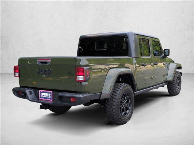 Certified 2023 Jeep Gladiator Sport AWD/4WD image 5