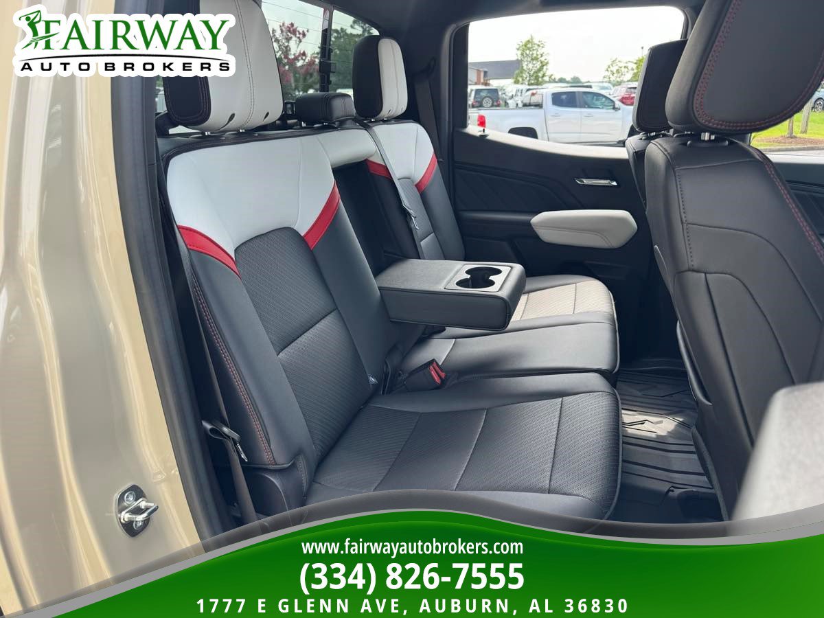 Used 2023 GMC Canyon AT4X AWD/4WD image 13