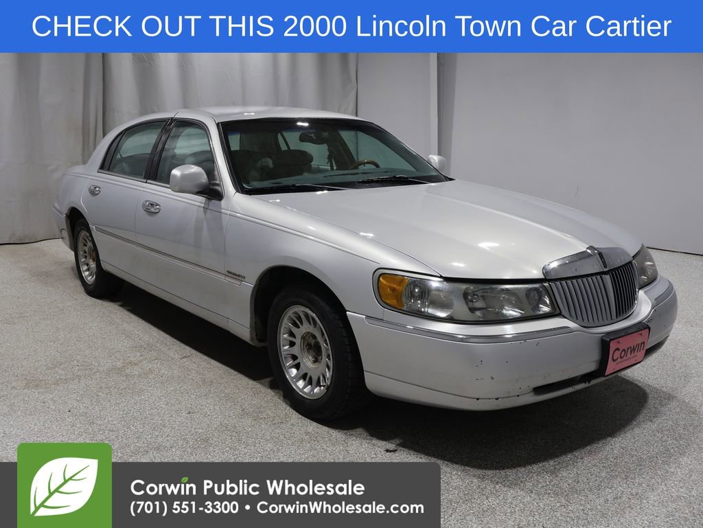 Used 2000 Lincoln Town Car Cartier