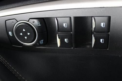 Used 2022 Ford Explorer XLT image 29