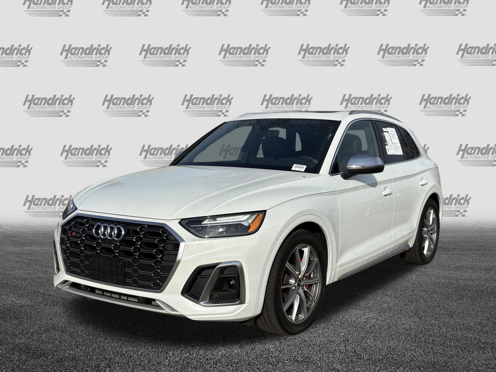 Certified 2024 Audi SQ5 Premium Plus image 5