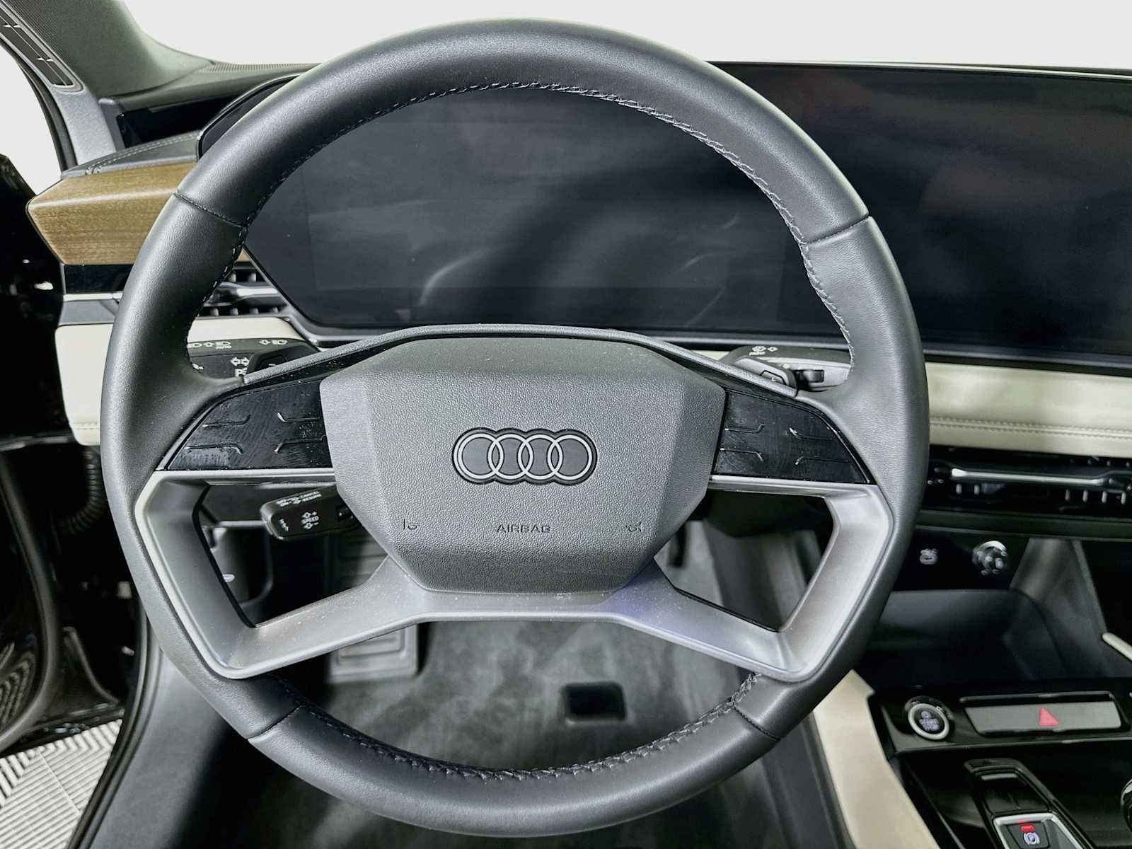 Used 2025 Audi A6 e-tron Premium Plus RWD image 10