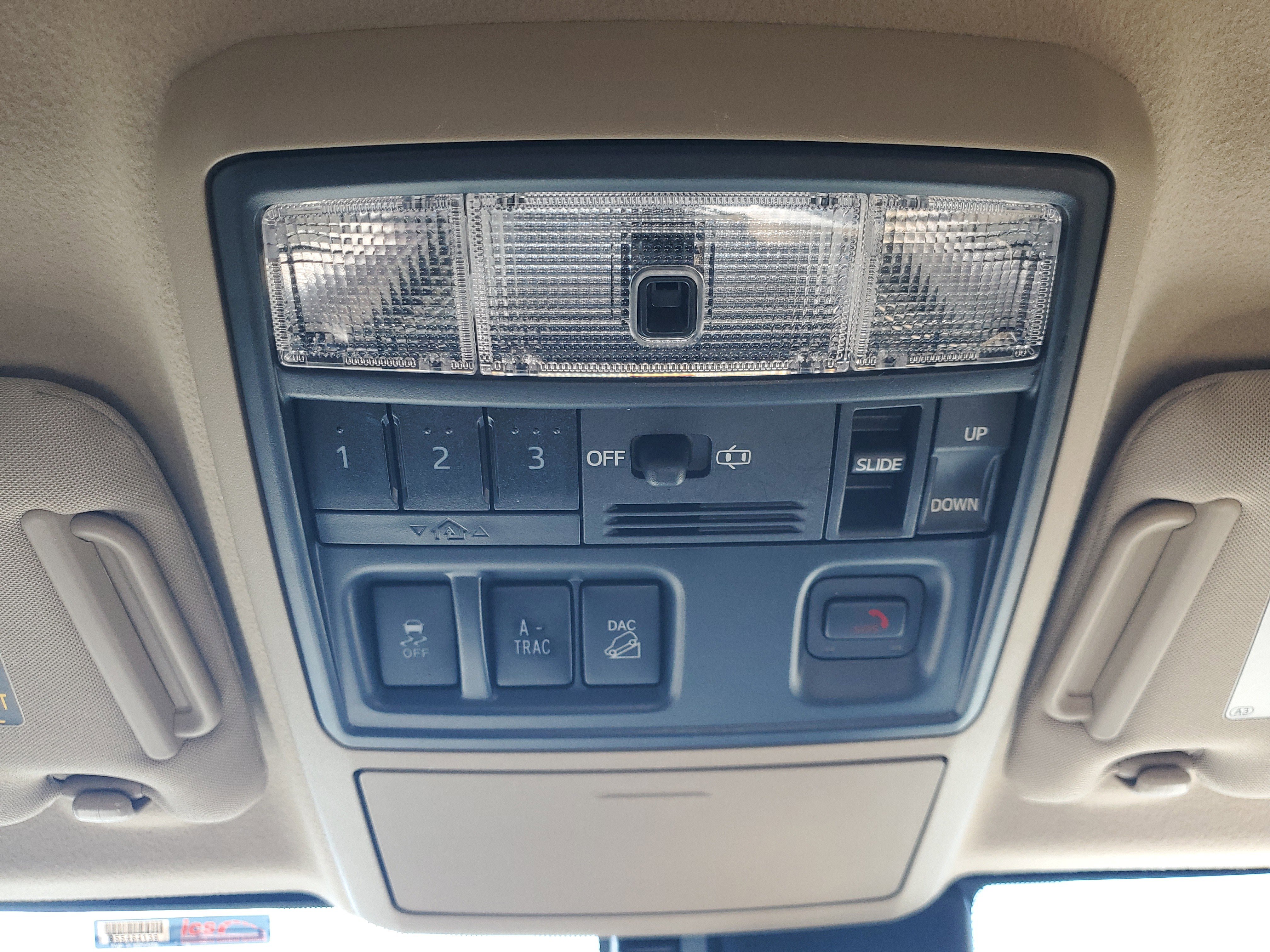 Used 2020 Toyota 4Runner 4WD image 29