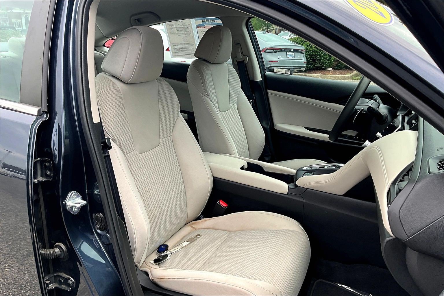 Used 2022 Honda Insight EX image 7
