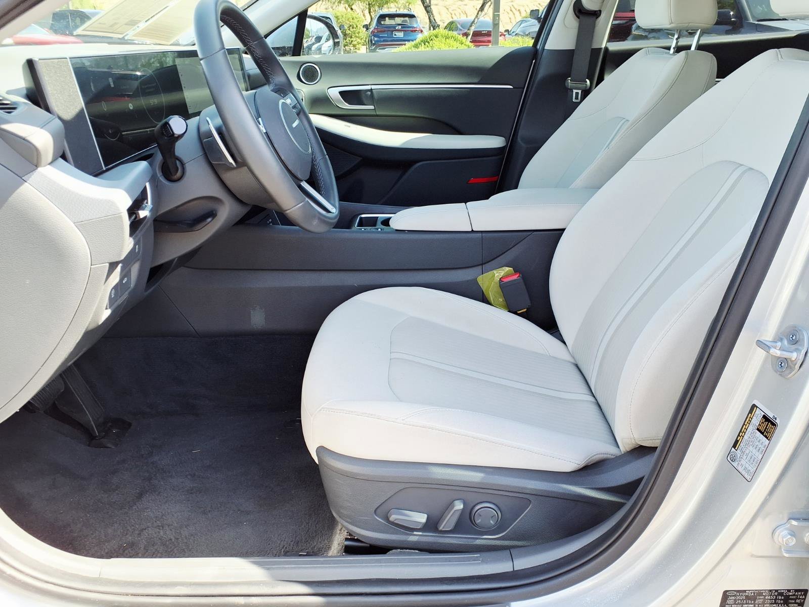 Certified 2025 Hyundai Sonata SEL FWD image 22